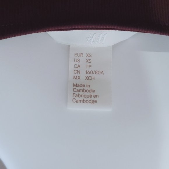 H&M Plunge Strappy Ribbed Burgundy Top- XS - Picture 5 of 7